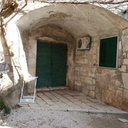 Apartmán Dora *